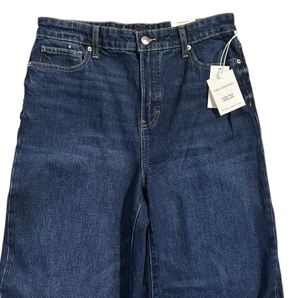 FREE ASSEMBLY High Rise wide leg stretch jeans size 12 - 
32.5” inseam - NWT! - Picture 6 of 12